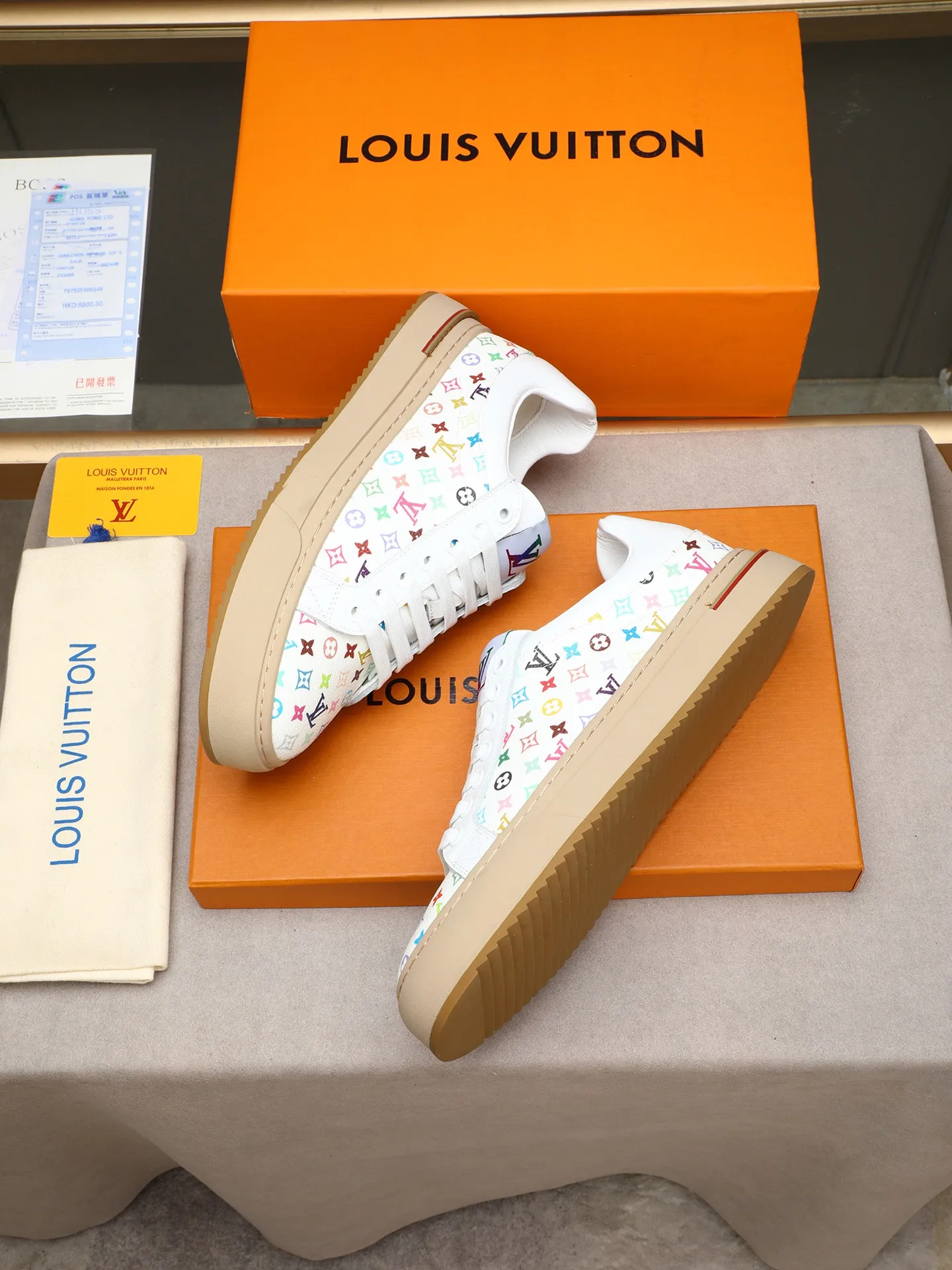 Mainly recommended model 👍👍👍P400 LOUIS VUITTON [Luden Yiwei] - LV upper imported first-layer cowhide combined with LV classic materials 🇩🇪 imported leather lining ➕ non-slip and wear-resistant outsole. Every man's identity is reflected in his elegant and stable upper shoes🚶🏻🚶🏻📯 No matter the wind or rain, the shoe last remains unchanged and can stand the test of time🔍️. ——Code number: 38-44 (45 can be customized)